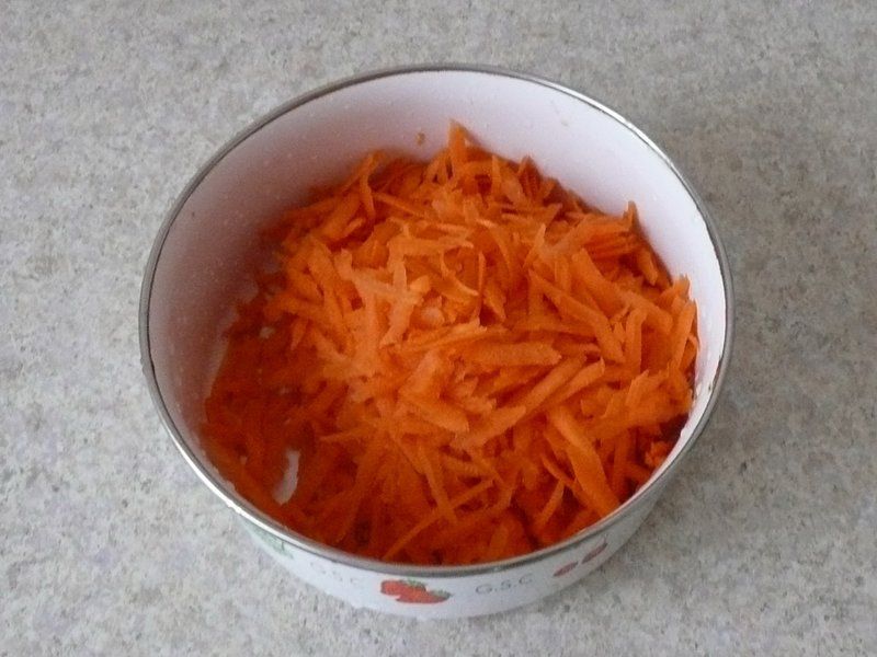 Натёртая на тёрке морковь