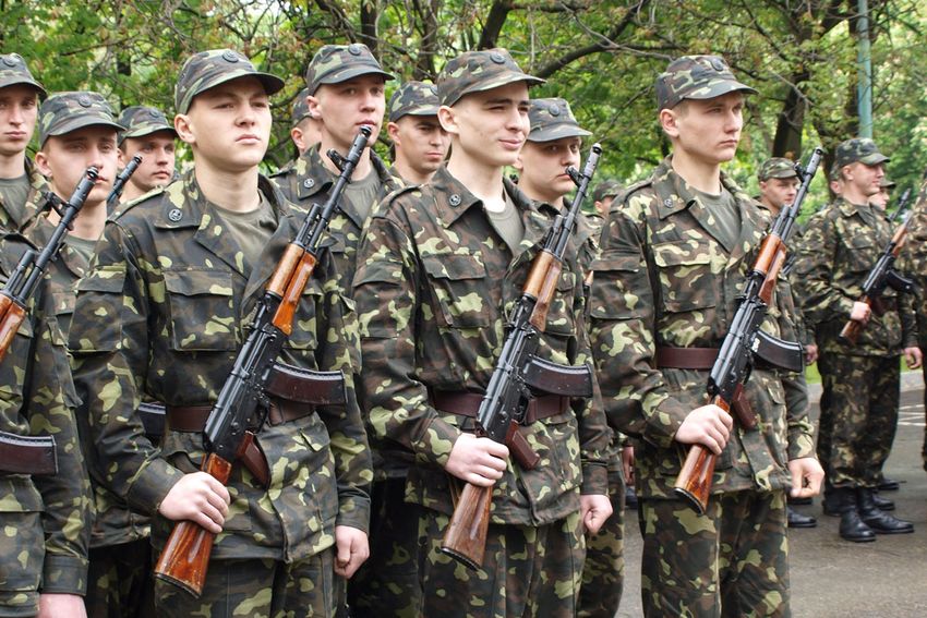 Солдаты на службе